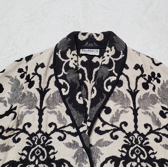 VINTAGE 90s Flashback Black Cream Knit Shawl Collar Oversized Blanket Jacket S - Picture 5 of 12